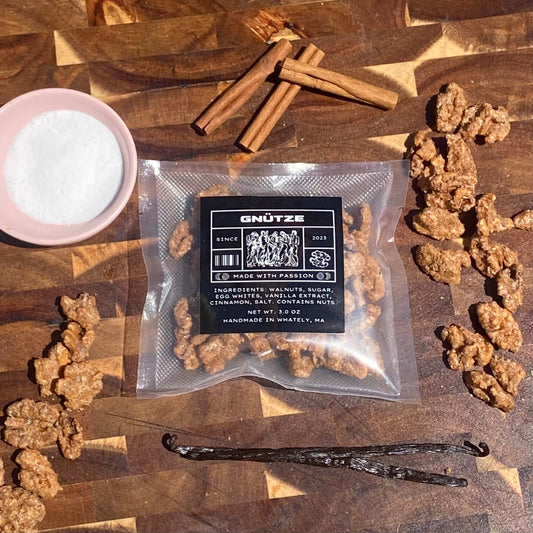 Candied Walnuts - Gnütze